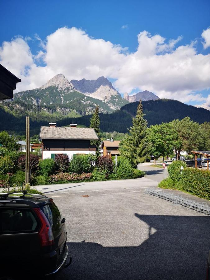 Ferienwohnung Tritscher Saalfelden Екстер'єр фото
